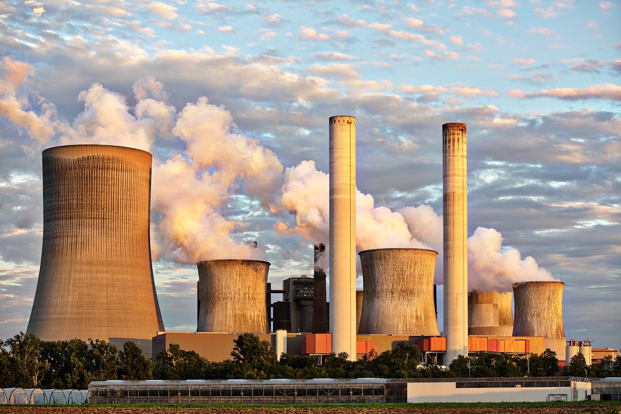 healthcare-seg-2 ../assets/images/Energy-3.jpg